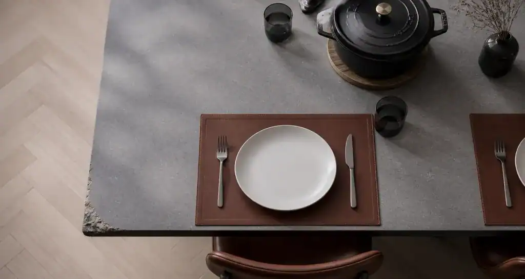 table céramique inconvénient coin abîmé