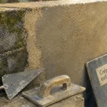 Crépi muret : grain fin, support prêt et truelle